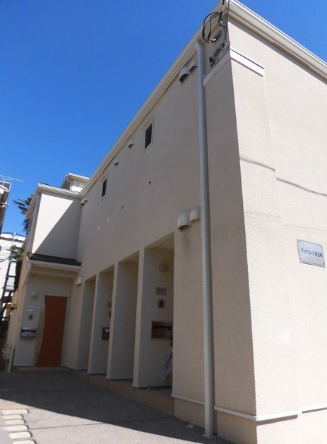 ディアコート東長崎の外観