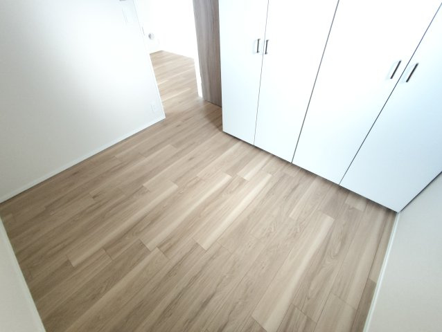 プラネッツの洋室