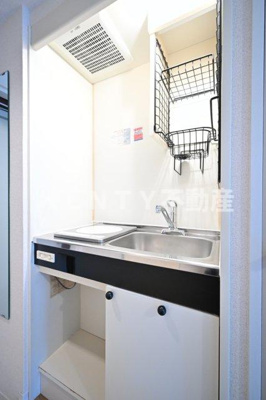 【キッチン】 | マイステージ田園調布 | コンパクトなキッチンで掃除もラクラク