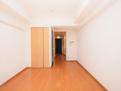 【洋室】 | プレサンス大手前パークサイド2