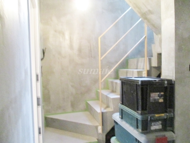 リタ十条のその他共用部分|階段です☆