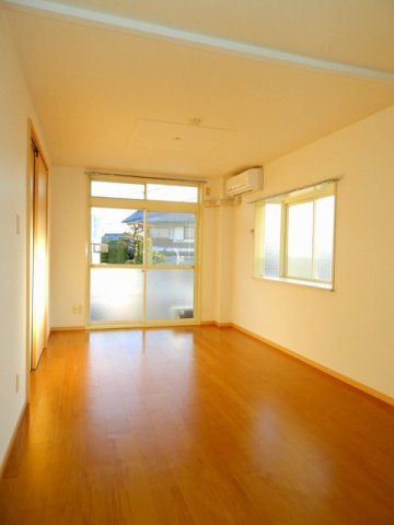 エルディムＫＴの居間・リビング|居間です