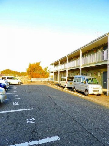 エルディムＫＴの駐車場|カースペースがあります