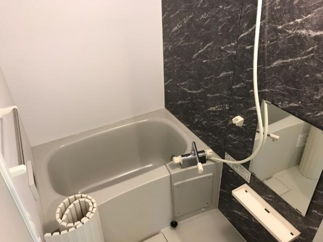 サンルミエ本浦の浴室|バス