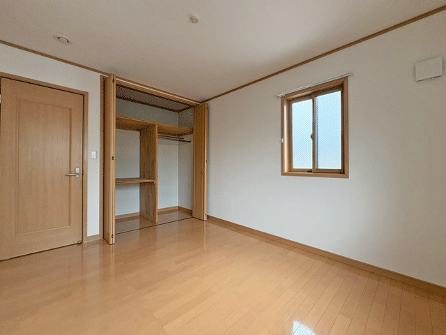 仙台市青葉区中江2丁目の洋室