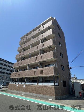 ラリーグラス２２の外観