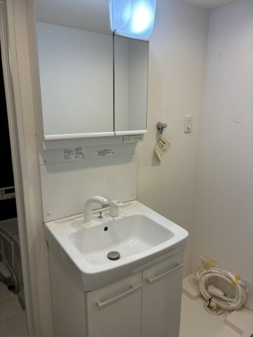 霞町・五番館の洗面所|使いやすい洗面所です