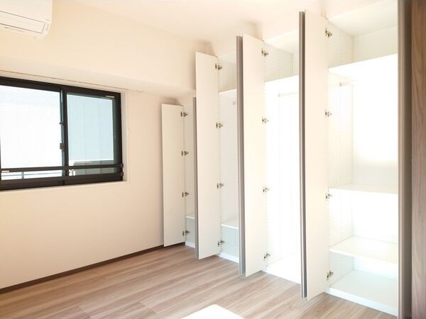 ローレルタワー名古屋栄の収納