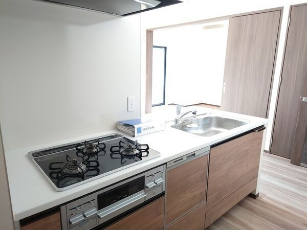 ローレルタワー名古屋栄のキッチン