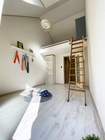 シティパレス八幡Ⅰの洋室