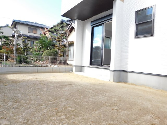 名古屋市北区福徳町５丁目の新築一戸建の庭|◇南庭◇　　陽当り良好な広々庭付き♪