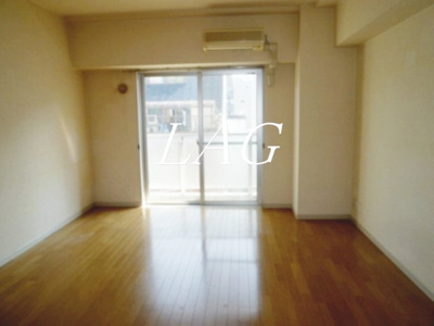 【寝室】 | 浅草参番館 | 寝室です。