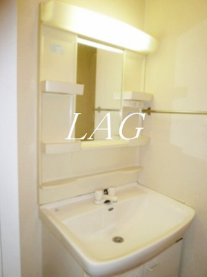 【洗面所】 | 浅草参番館 | 洗面台です。