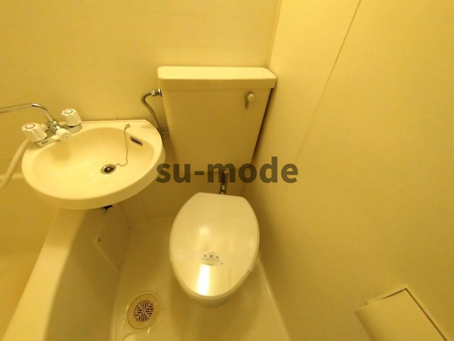 【トイレ】 | ザ・プレミアムコート