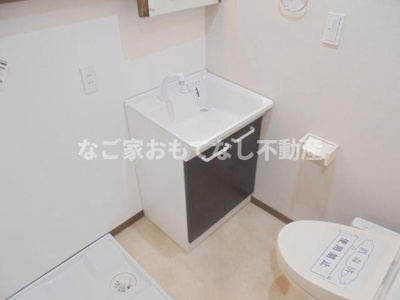 【洗面所】 | サニー枇杷島（Sunny枇杷島） | ※写真は別号室