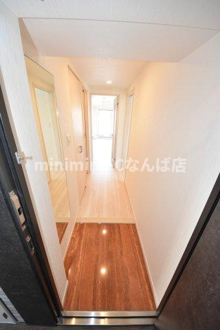 プレジオ難波の玄関