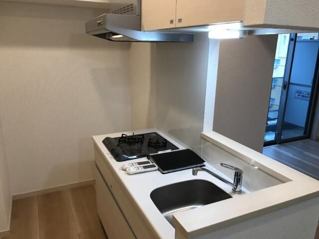 ＣＲＥＡＬｐｒｅｍｉｅｒ浅草のキッチン