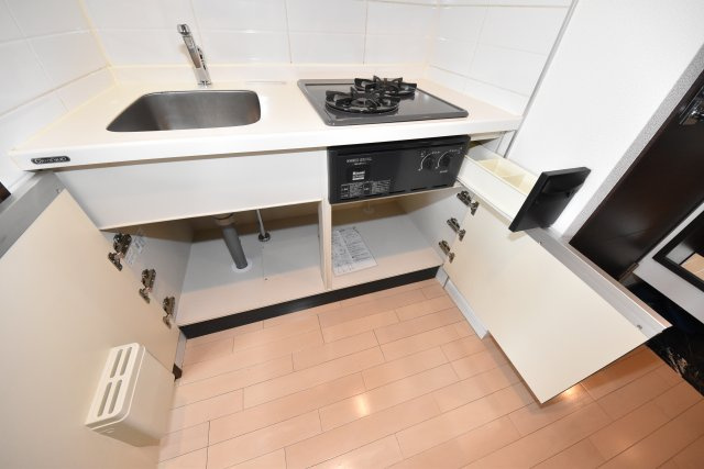 プロシード大阪WESTアドリア