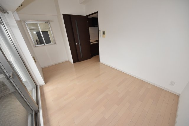 プロシード大阪WESTアドリア