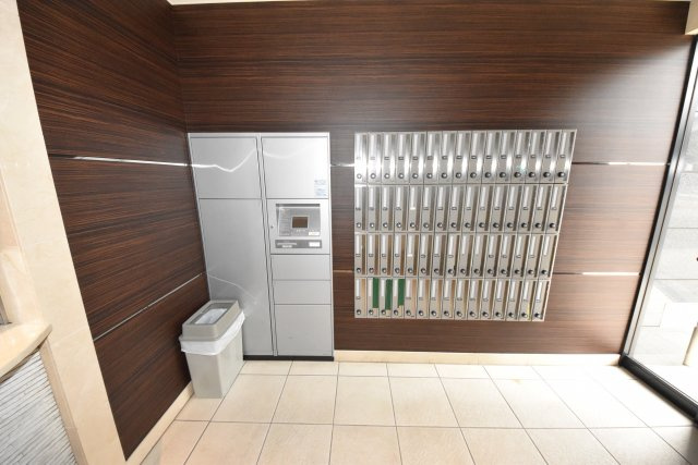 プロシード大阪WESTアドリア