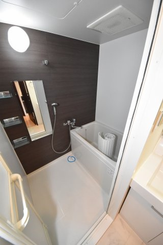 プロシード大阪WESTアドリアの浴室