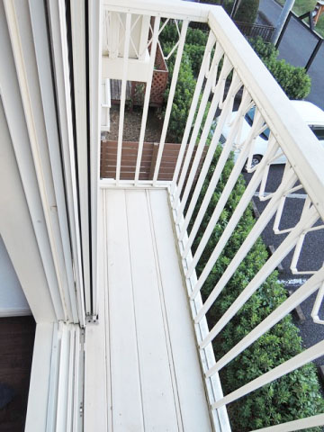 CASAイーストのバルコニー