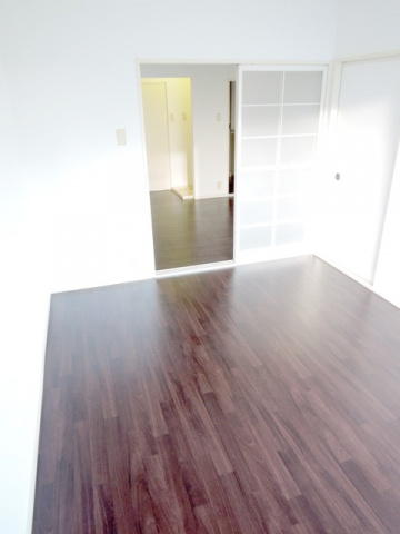 CASAイーストの内装