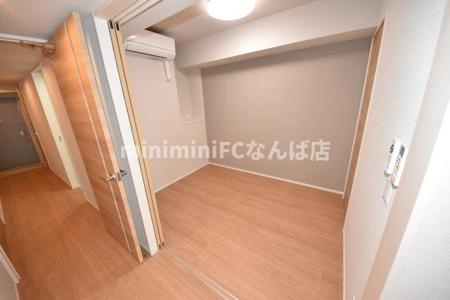 リアライズ天満橋の寝室