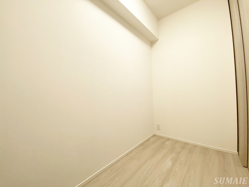 アジールコート王子の寝室|別角度からみた居室です☆