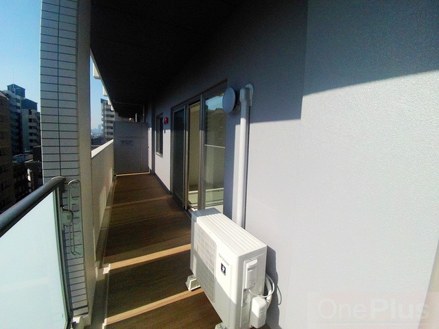 Cherir六甲道のバルコニー