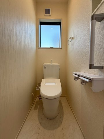 新築戸建　富士宮市宮原2期　全1棟のトイレ|落ち着いたトイレです