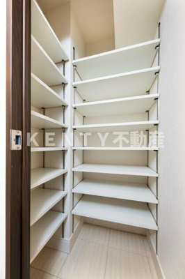 【収納】 | リビオメゾン戸越銀座 | 専用の収納スペースです