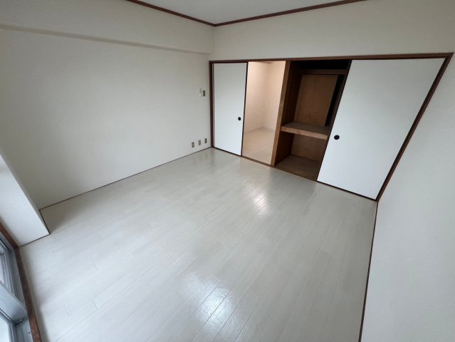 ブランコート豊中の居間・リビング