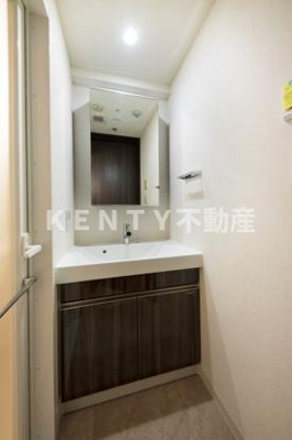 【洗面所】 | リビオメゾン戸越銀座 | 脱衣スペースもあります