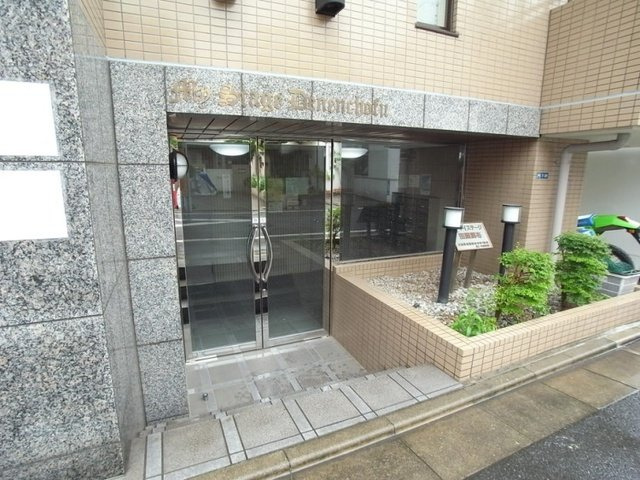 マイステージ田園調布のエントランス