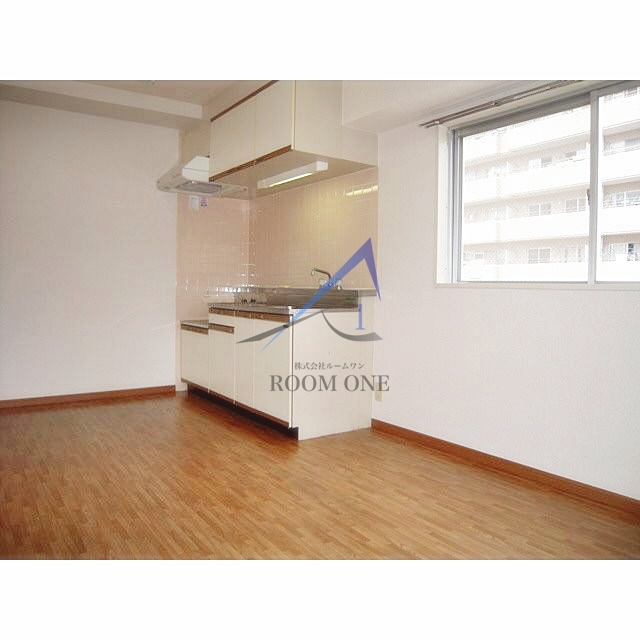 ウィングス竹ノ塚の居間・リビング|洋室のお部屋です。