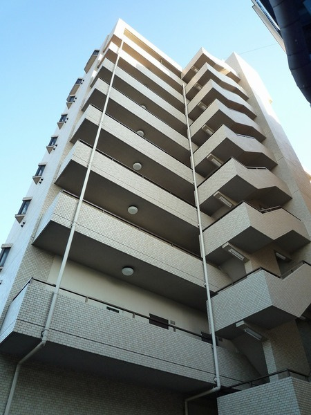 リバティー多摩川の外観