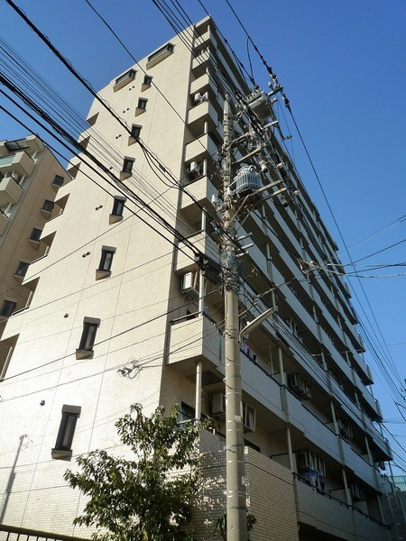 リバティー多摩川の外観