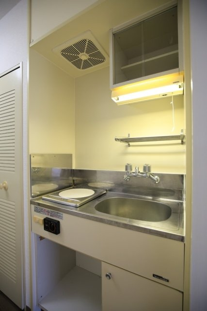 エヴェナール二子新地のキッチン