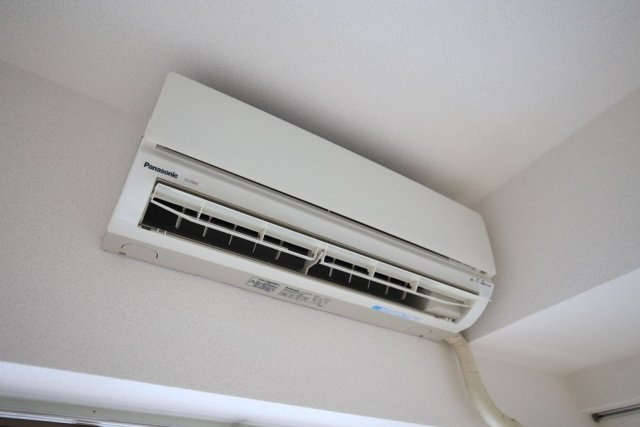 エヴェナール二子新地の設備|エアコン