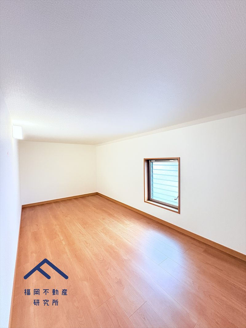 小郡市三国が丘４丁目　戸建ての洋室