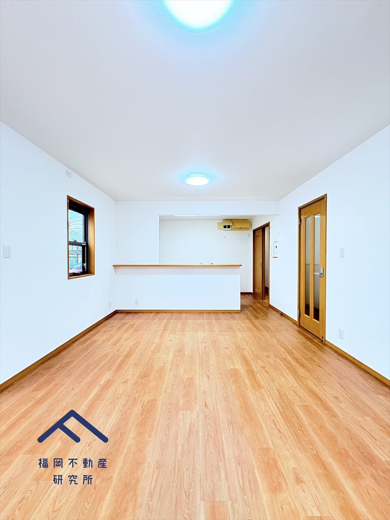 小郡市三国が丘４丁目　戸建ての居間・リビング