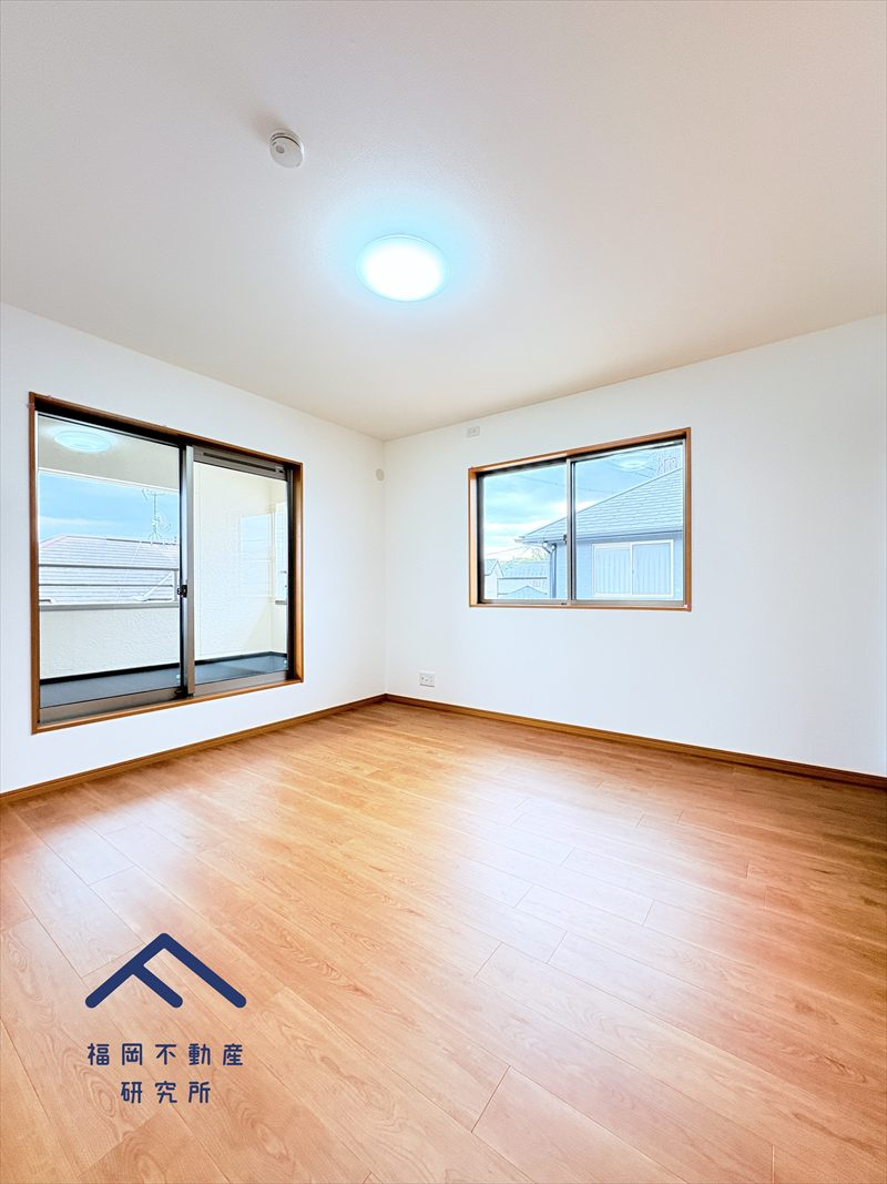 小郡市三国が丘４丁目　戸建ての洋室