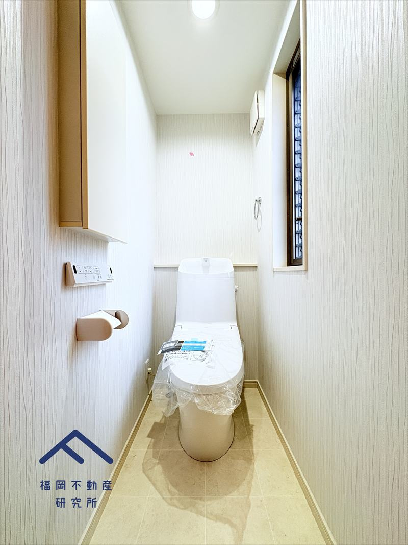 小郡市三国が丘４丁目　戸建てのトイレ