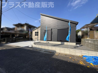 【外観】 | 現地写真。プラス不動産販売なら、現場の全ての棟をまとめてご見学頂けます。