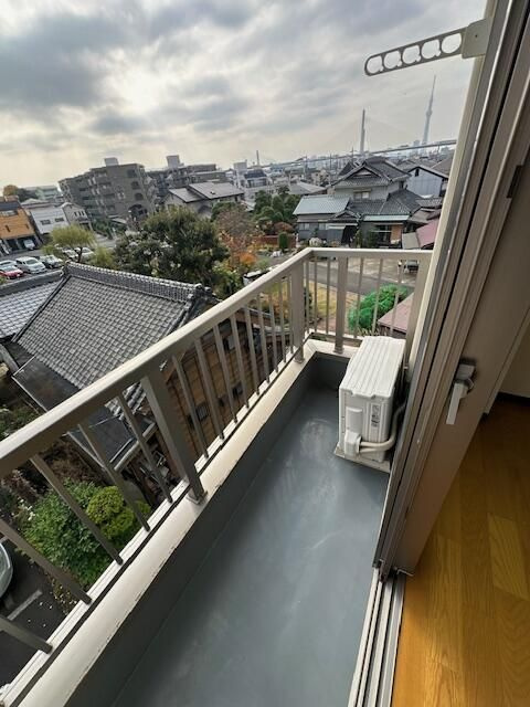 第３アサヒハイツのバルコニー