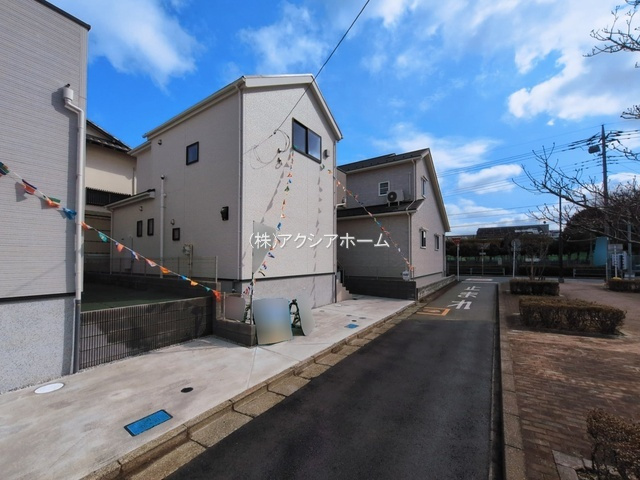 所沢市中新井4丁目・全2棟　新築一戸建　2号棟の前面道路含む現地写真|現地写真（2026年3月10日撮影）