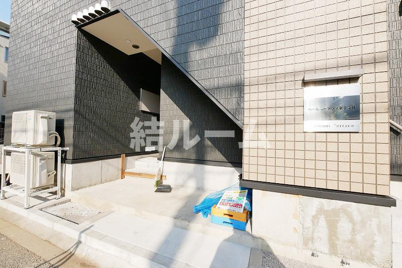 北区東十条６丁目のアパートのエントランス