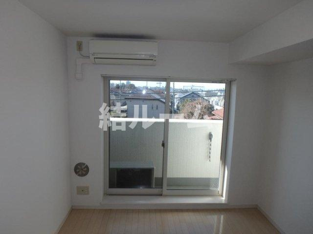 CQレジデンス練馬赤塚の居間・リビング