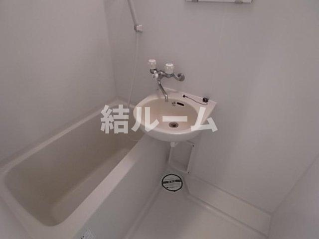 CQレジデンス練馬赤塚の浴室